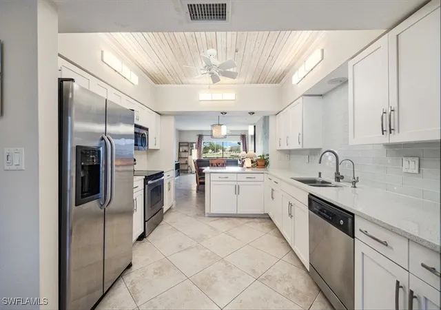 6025-chardonnay-ln-103-naples-fl-34119/hzid_88c81322