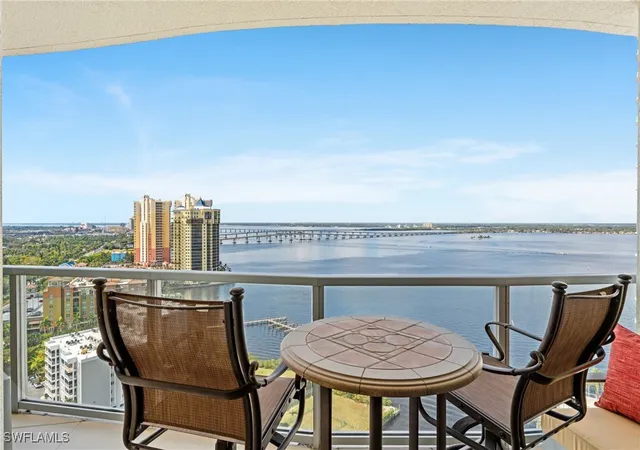 3000-oasis-grand-blvd-2203-fort-myers-fl-33916/hzid_cd13cc47