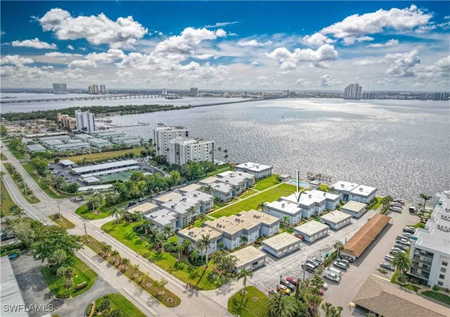 3390-n-key-dr-6-north-fort-myers-fl-33903/hzid_5993d65c