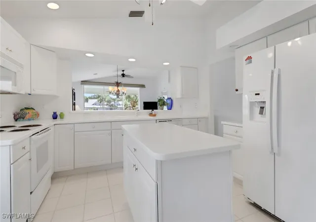 6180-reserve-cir-203-naples-fl-34119/hzid_f1338c1c