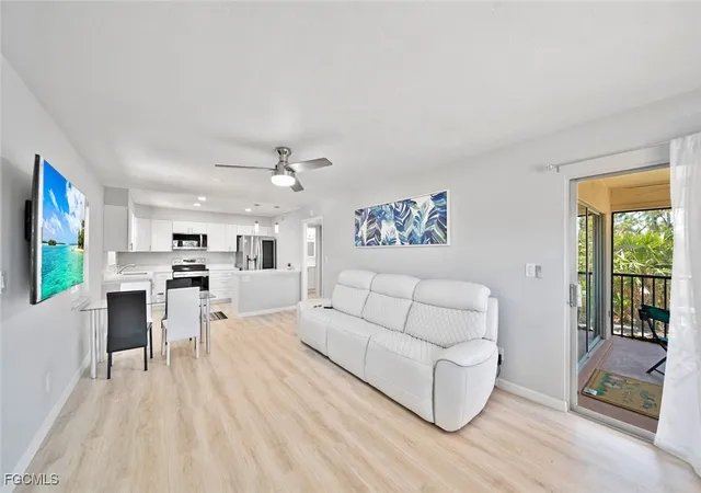 16881-davis-rd-721-fort-myers-fl-33908/hzid_bd68d5fc