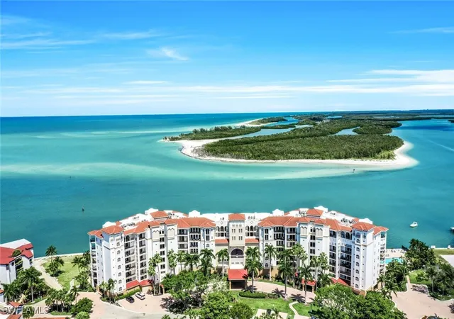 700-la-peninsula-blvd-206-naples-fl-34113/hzid_ed220188