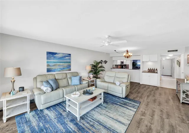 16478-timberlakes-dr-103-fort-myers-fl-33908/hzid_bfb2245d