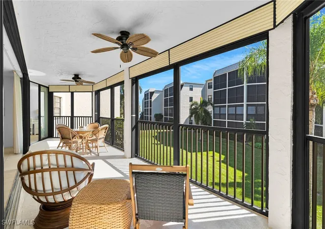 929-collier-ct-b201-marco-island-fl-34145/hzid_ce5d0017