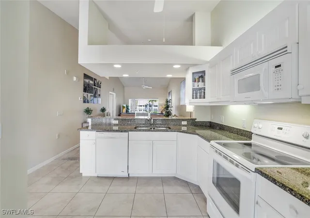 2373-hidden-lake-ct-8110-naples-fl-34112/hzid_fab83ab9