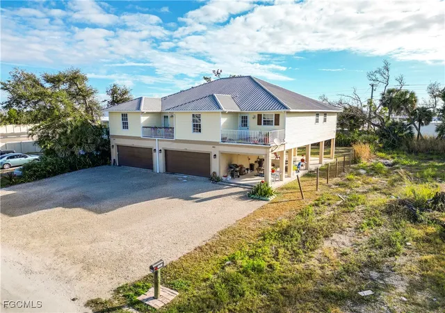 842-south-st-fort-myers-beach-fl-33931/hzid_a93d42c5