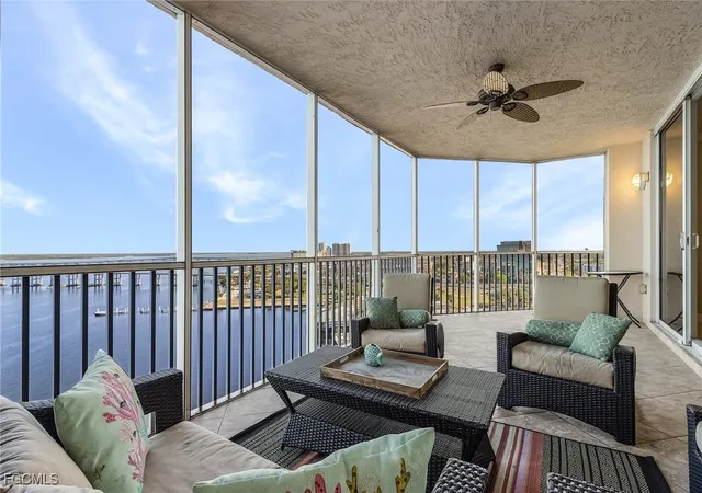 2090-w-1st-street-1606-fort-myers-fl-33901/hzid_93c28bd8