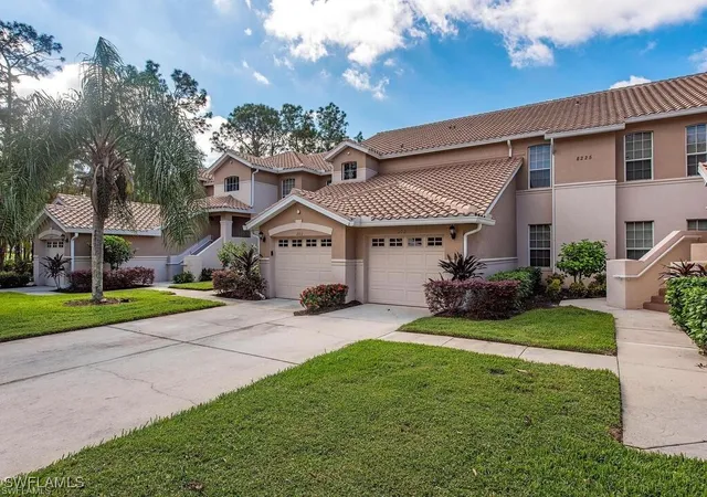 8225-danbury-blvd-e-1-102-naples-fl-34120/hzid_95bfa467