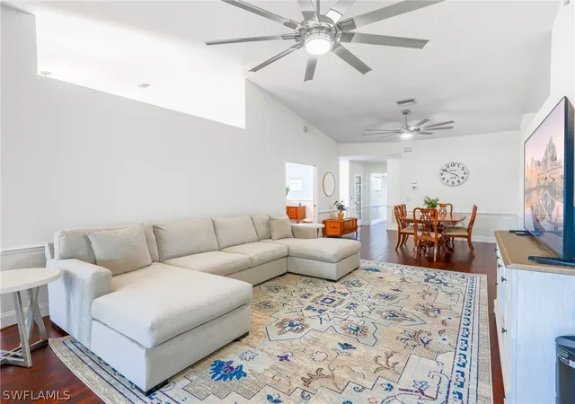 5908-three-iron-dr-2204-naples-fl-34110/hzid_c2ac5bfb