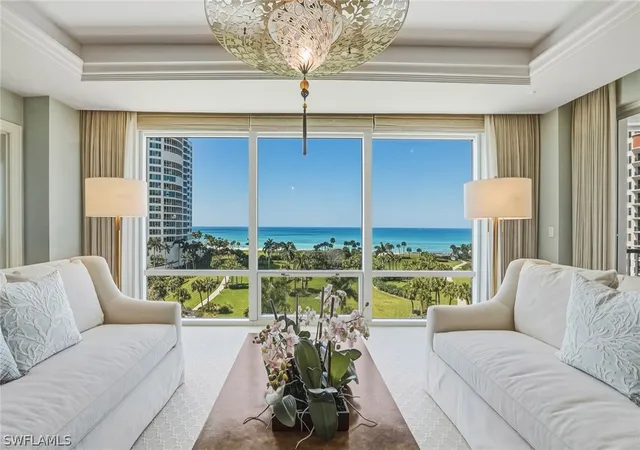 4201-gulf-shore-blvd-n-702-naples-fl-34103/hzid_7a3f856b