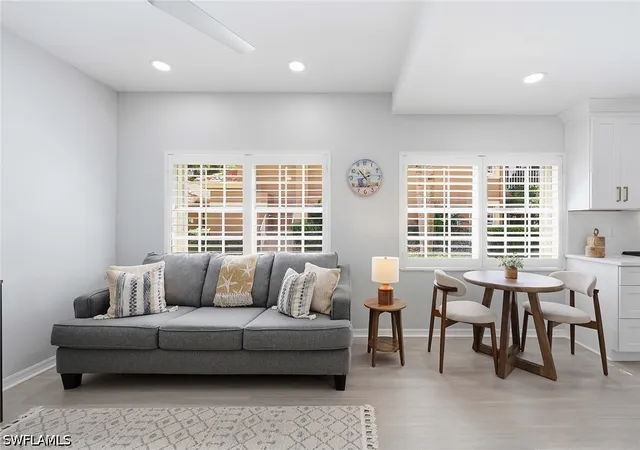 13205-sherburne-cir-201-bonita-springs-fl-34135/hzid_bba443db