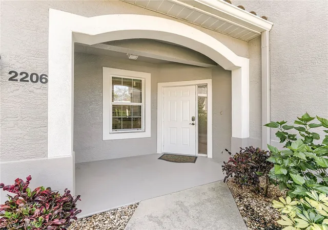 9241-spring-run-blvd-2206-estero-fl-34135/hzid_2496ada8