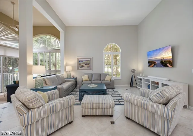 1505-clermont-dr-b202-naples-fl-34109/hzid_7756b41d