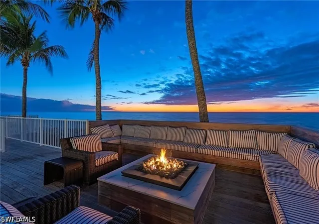 3377-gulf-shore-blvd-n-4d-naples-fl-34103/hzid_6ea4991f