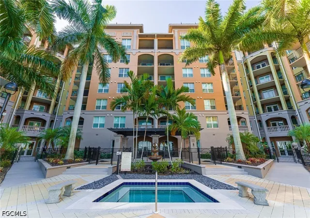 2825-palm-beach-blvd-214-fort-myers-fl-33916/hzid_b8ab141a