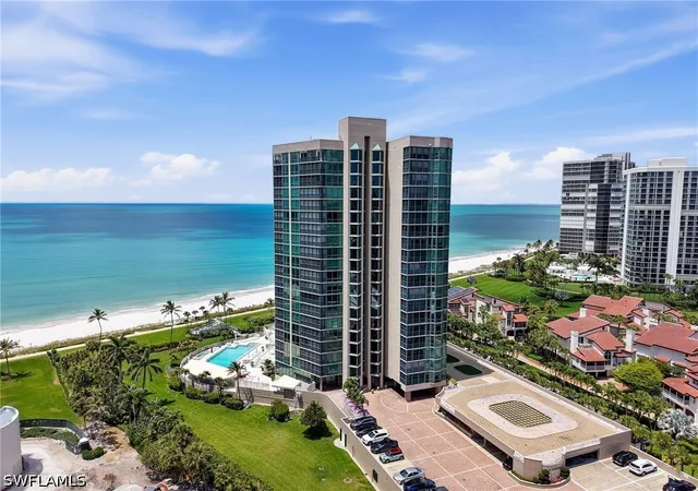 4651-gulf-shore-blvd-n-205-naples-fl-34103/hzid_d4f00ecc