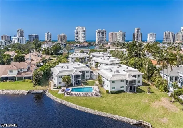 4180-crayton-rd-e4-naples-fl-34103/hzid_58dc8baf