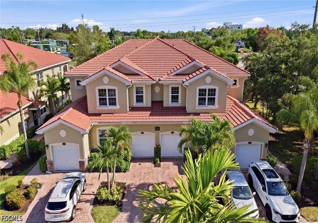 8515-oakshade-cir-201-fort-myers-fl-33919/hzid_67f87bfb