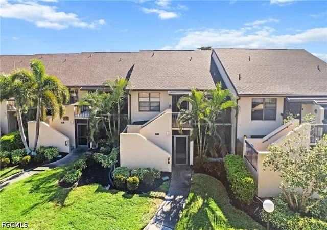 15448-admiralty-cir-8-north-fort-myers-fl-33917/hzid_f1a2b608