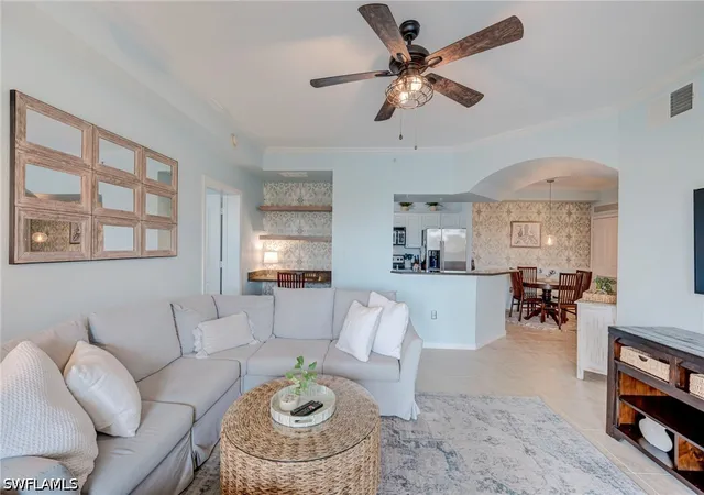 12940-positano-cir-304-naples-fl-34105/hzid_894cf868