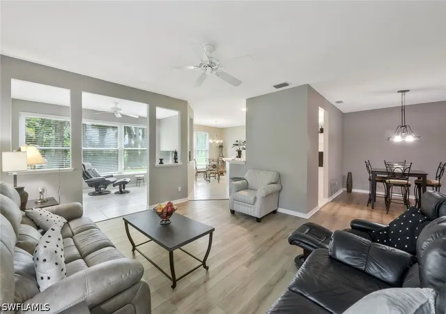 1340-charleston-sq-dr-101-naples-fl-34110/hzid_d27fc6b7