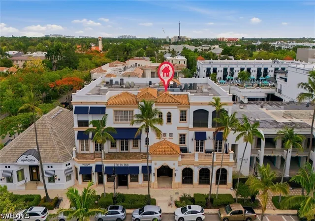 625-5th-avenue-s-302-naples-fl-34102/hzid_5f543c9e