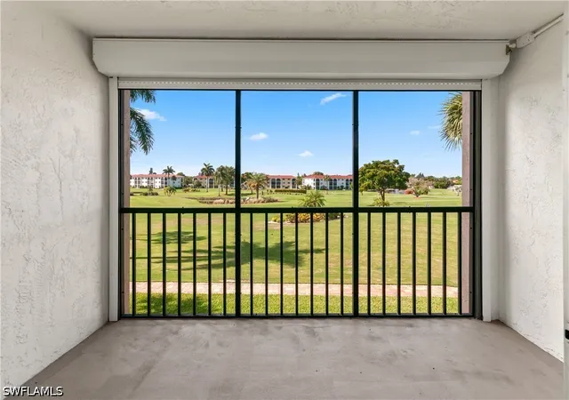 13-high-point-cir-n-209-naples-fl-34103/hzid_efee28d5