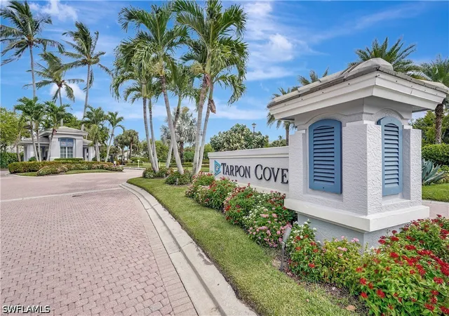 975-tarpon-cvs-dr-103-naples-fl-34110/hzid_097aa8a0