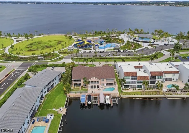 4206-se-20th-place-105-cape-coral-fl-33904/hzid_1f0c5378