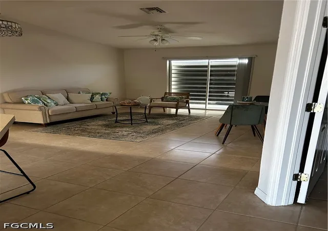 1427-ne-8th-place-cape-coral-fl-33909/hzid_44879bfb