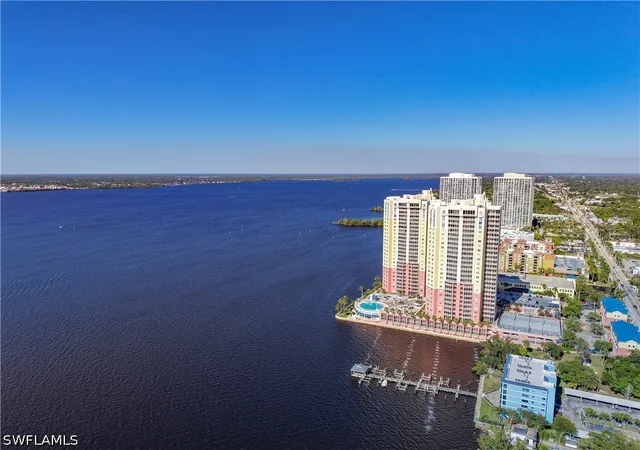 2745-1st-street-1106-fort-myers-fl-33916/hzid_9d2481c4