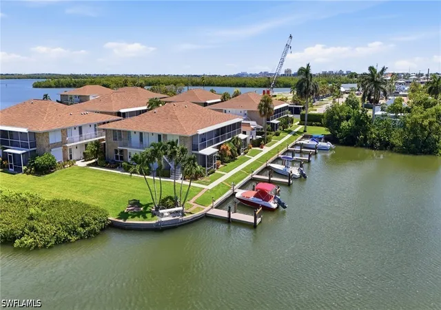 330-kon-tiki-dr-b1-naples-fl-34113/hzid_de29217d