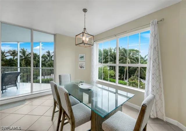 300-dunes-blvd-203-naples-fl-34110/hzid_b724f23e