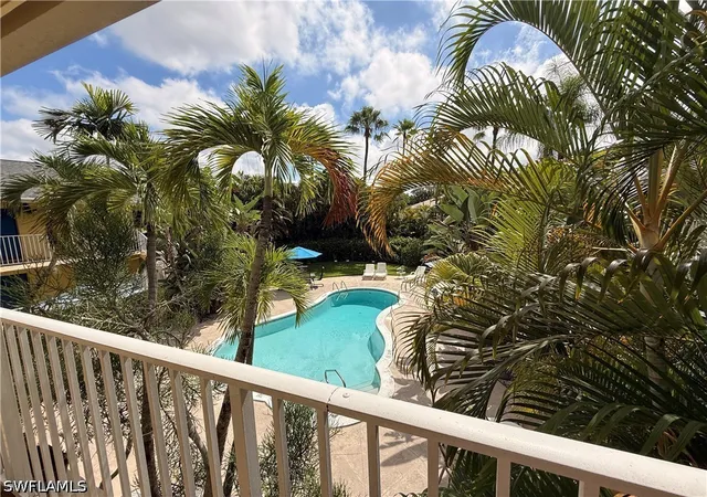 4290-gulfstream-dr-12-naples-fl-34112/hzid_1f5ce99d