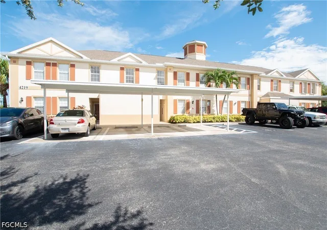 4219-liron-ave-203-fort-myers-fl-33916/hzid_170c8701
