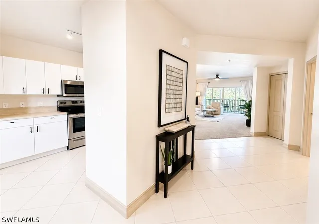 7839-regal-heron-cir-202-naples-fl-34104/hzid_267adb8b