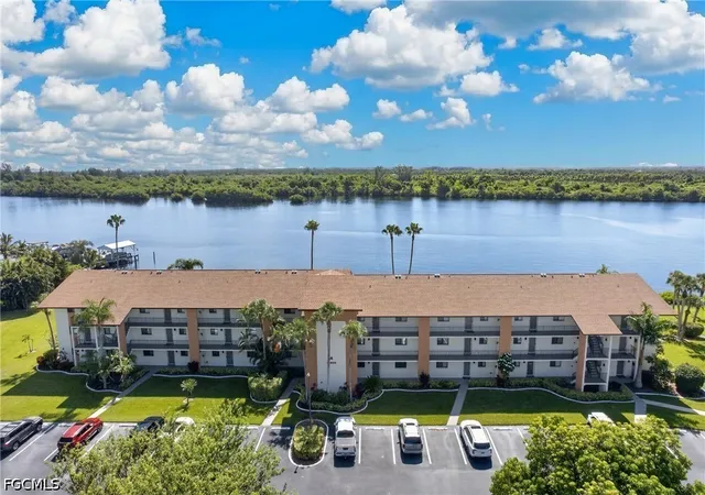16200-bay-pointe-blvd-208-north-fort-myers-fl-33917/hzid_5659fac7