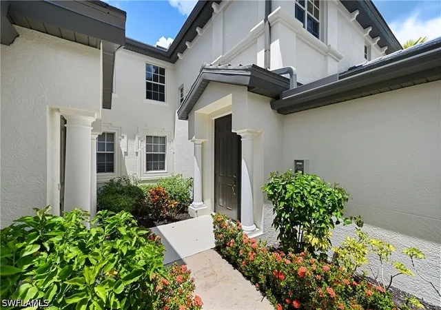 1626-tarpon-bay-dr-s-202-naples-fl-34119/hzid_688645a2