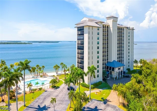 17080-harbour-point-dr-711-fort-myers-fl-33908/hzid_4a579310