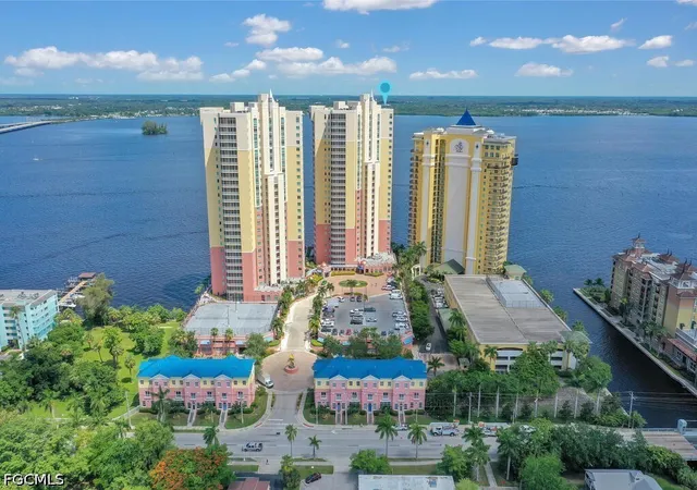 2745-1st-st-1006-fort-myers-fl-33916/hzid_226c3021
