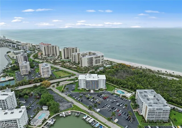 1-bluebill-ave-408-naples-fl-34108/hzid_bc0496e9