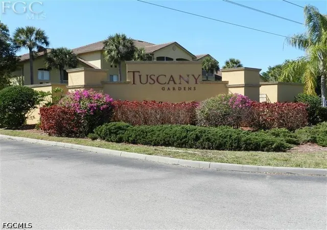 6400-aragon-way-108-fort-myers-fl-33966/hzid_03075736