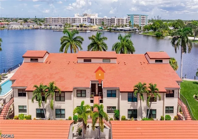 5115-sunnybrook-ct-20-cape-coral-fl-33904/hzid_9a0032ba