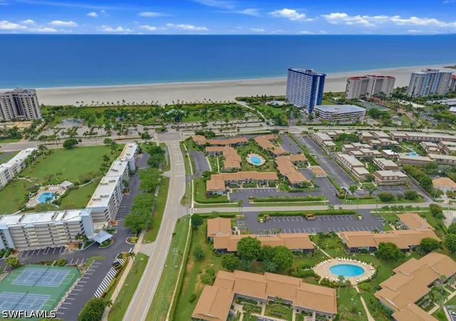 27-greenbrier-st-109-marco-island-fl-34145/hzid_bd11ae9d