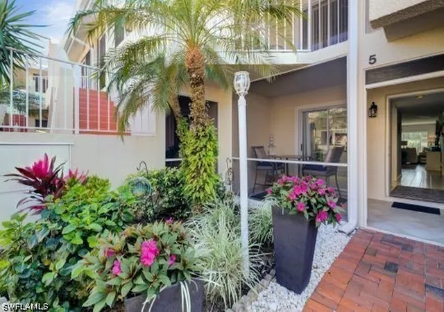 2420-hidden-lake-dr-5-naples-fl-34112/hzid_ad0ce730