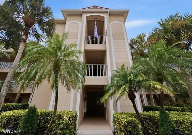 2690-cypress-tr-cir-3214-naples-fl-34119/hzid_a5ce5720