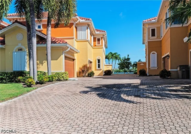 182-shadroe-cvs-cir-802-cape-coral-fl-33991/hzid_37dd1a2d