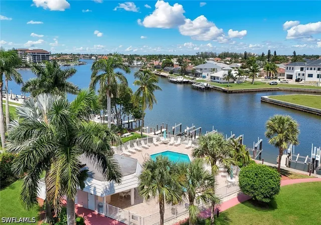 270-n-collier-blvd-404-marco-island-fl-34145/hzid_b8d07de1