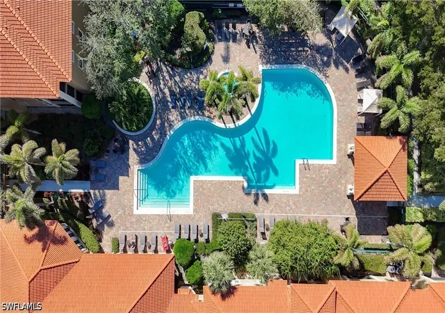 8930-colonnades-ct-e-626-bonita-springs-fl-34135/hzid_1dead90f