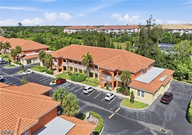 15999-mandolin-bay-dr-202-fort-myers-fl-33908/hzid_cabeb1a0